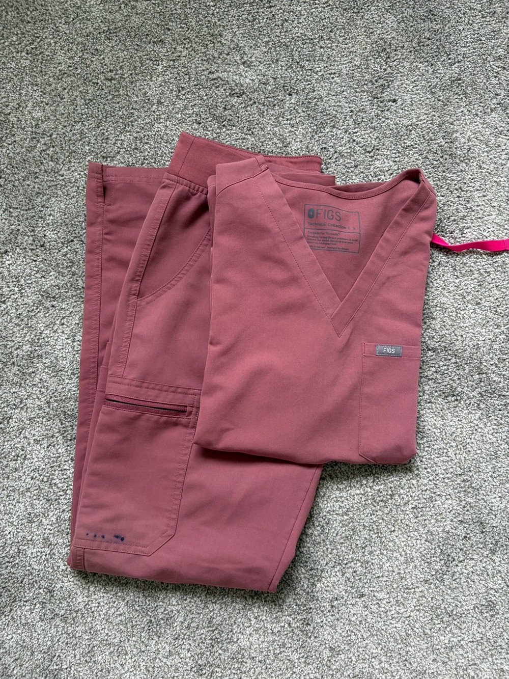 Figs Mauve set